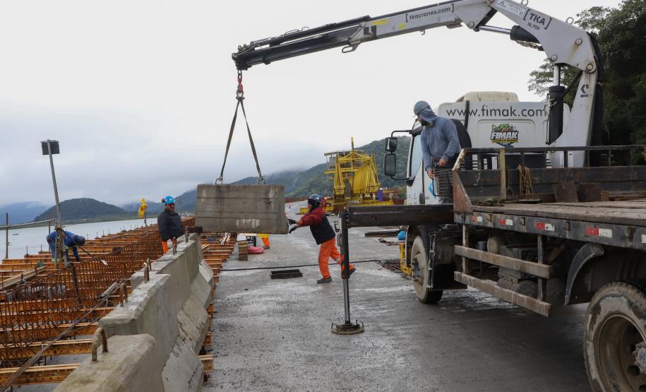 Obras Ponte de Guaratuba