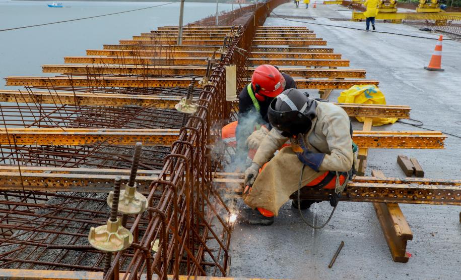 Obras Ponte de Guaratuba