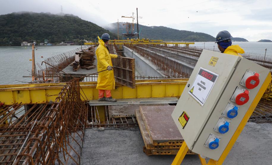 Obras Ponte de Guaratuba