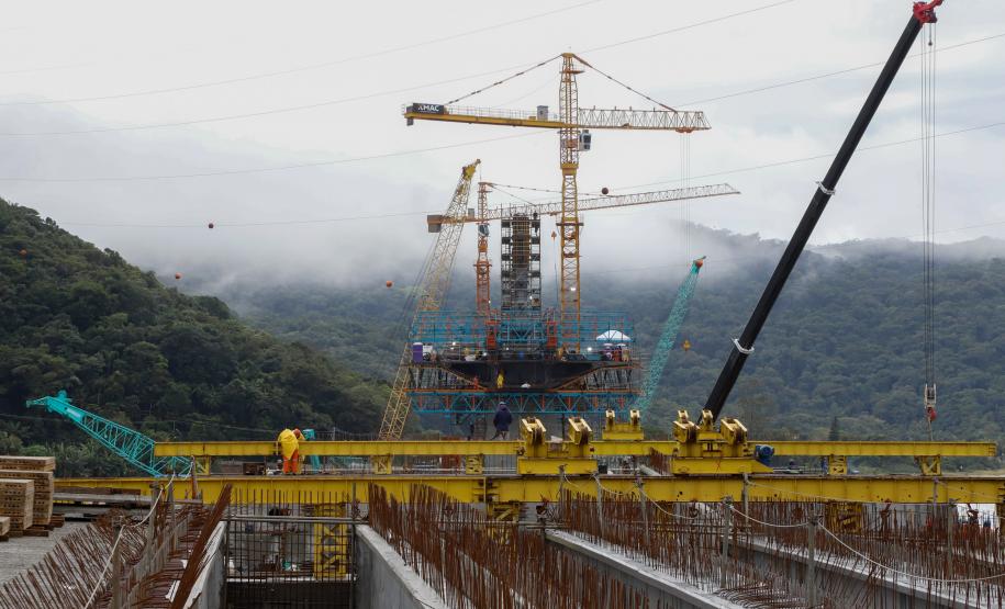 Obras Ponte de Guaratuba