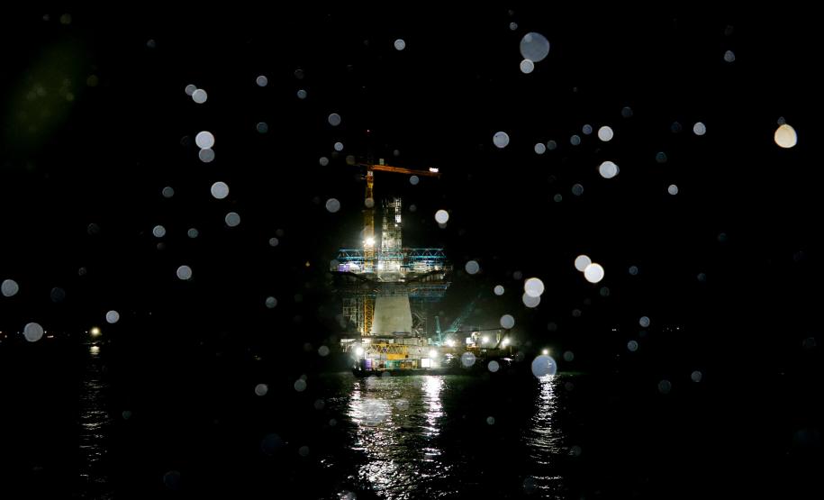 Obras noturnas na Ponte de Guaratuba