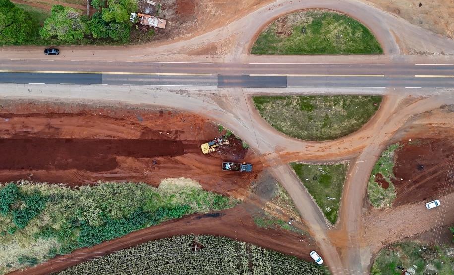 obras do novo viaduto de Lerroville