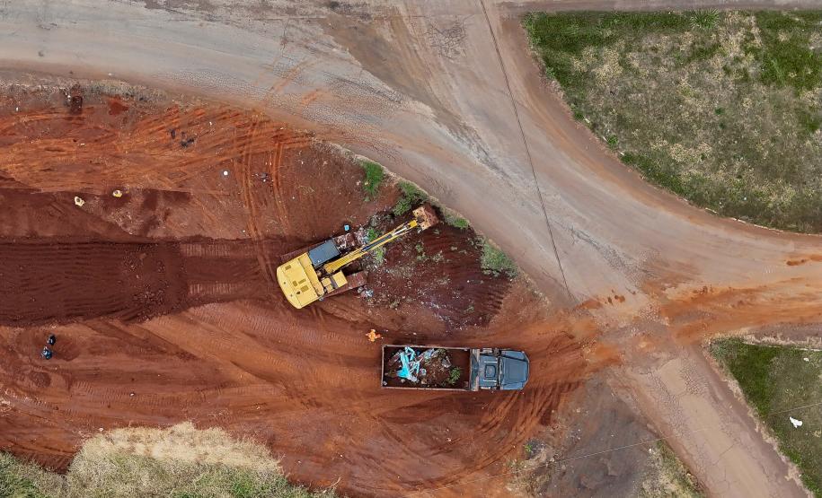 obras do novo viaduto de Lerroville