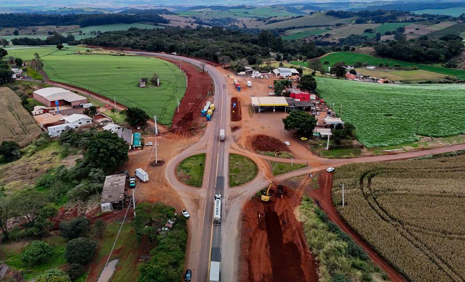 obras do novo viaduto de Lerroville