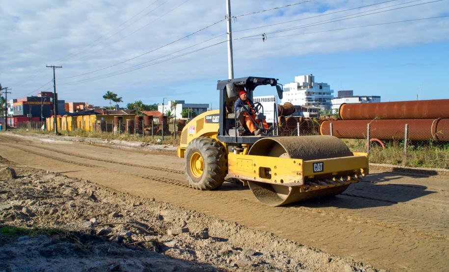 Obras da duplicação em concreto da PR-412 entre Matinhos e Pontal do Paraná