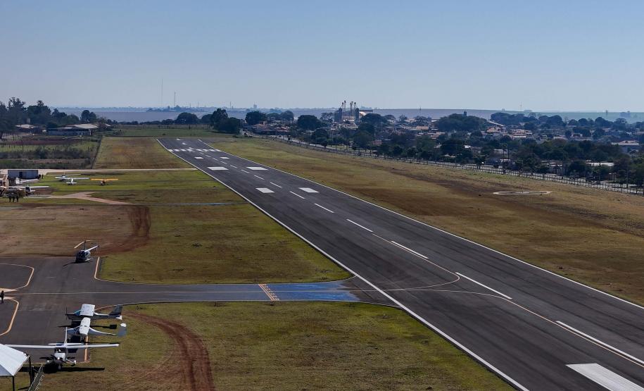 nova pista do aeroporto de Campo Mourão