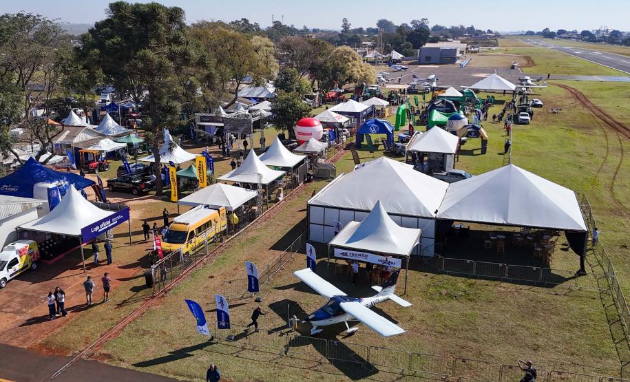 nova pista do aeroporto de Campo Mourão