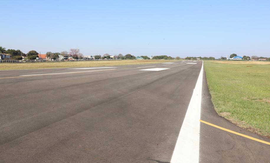 pista do aeroporto de Campo Mourão