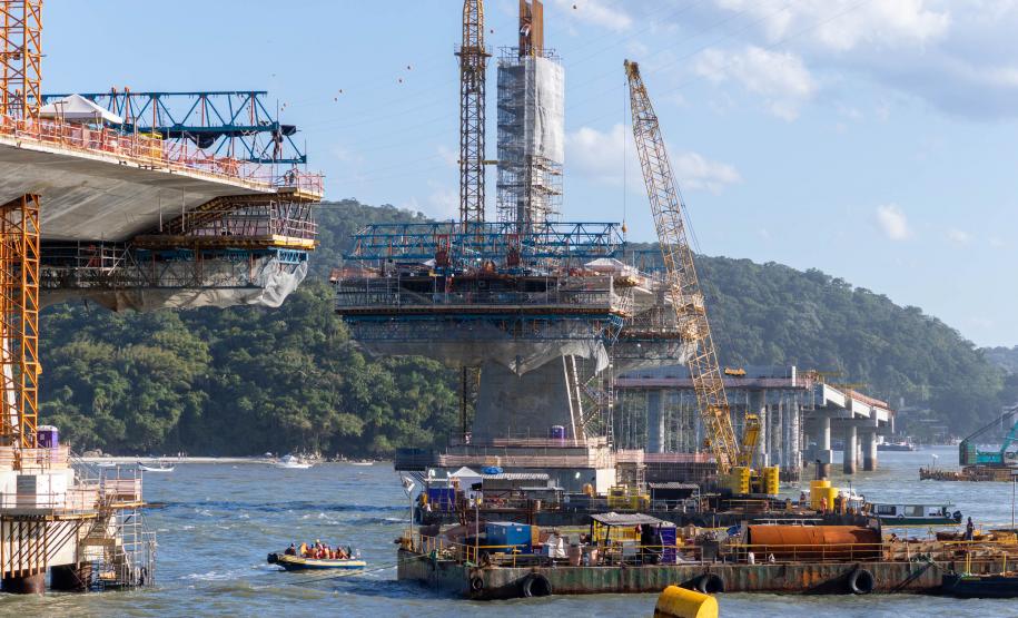 OBRAS PONTE DE GUARATUBA