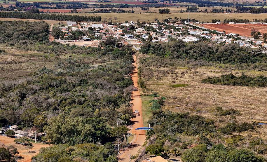 Obras na Avenida Paraná, que liga a cidade ao Porto de Maringá.