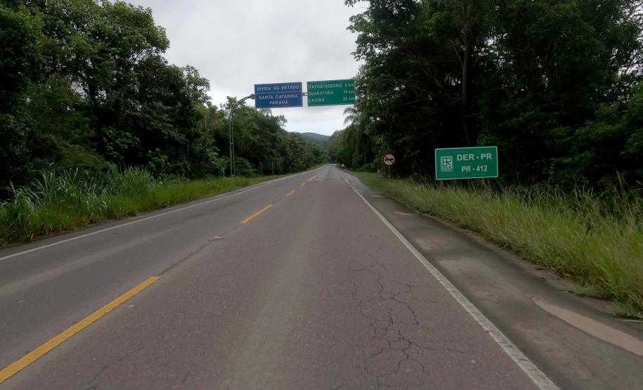 Rodovia entre Garuva e Guaratuba.