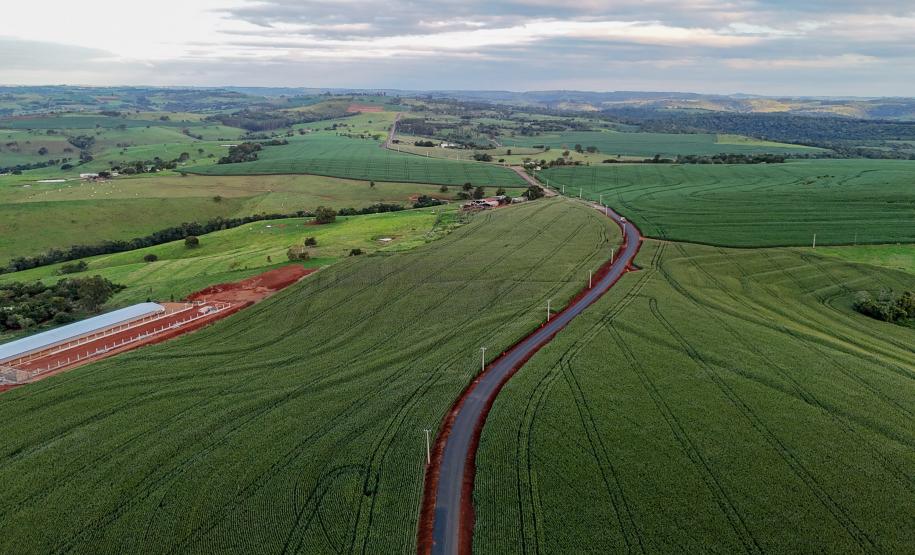 estrada entre Ramilândia e Santa Helena
