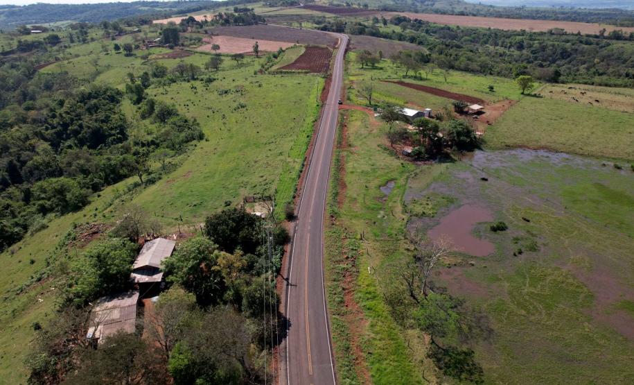 estrada entre Ramilândia e Santa Helena