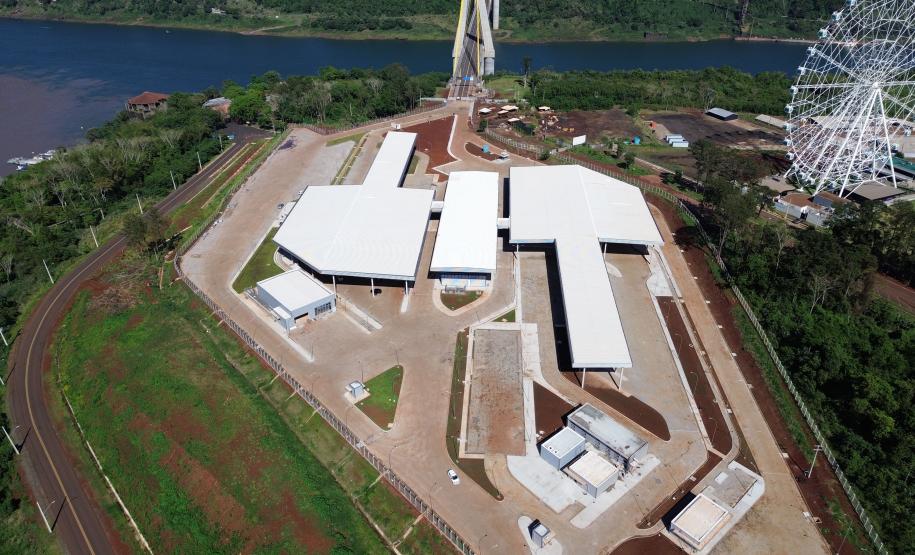 Obra da Perimetral Leste