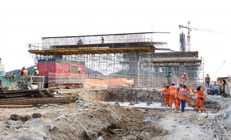 Obras Ponte de Guaratuba