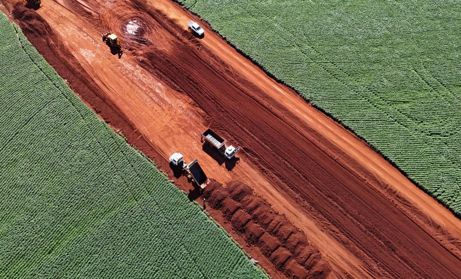 Obras da pavimentação de rodovias de Nova Aurora, Tupãssi e Cafelândia