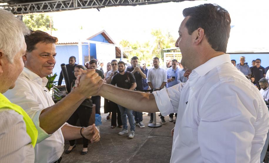 governador ratinho junior e secretario de infraestrutura