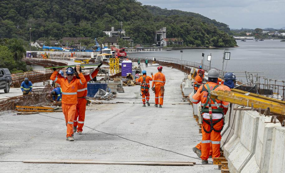 Obras Ponte de Guaratuba