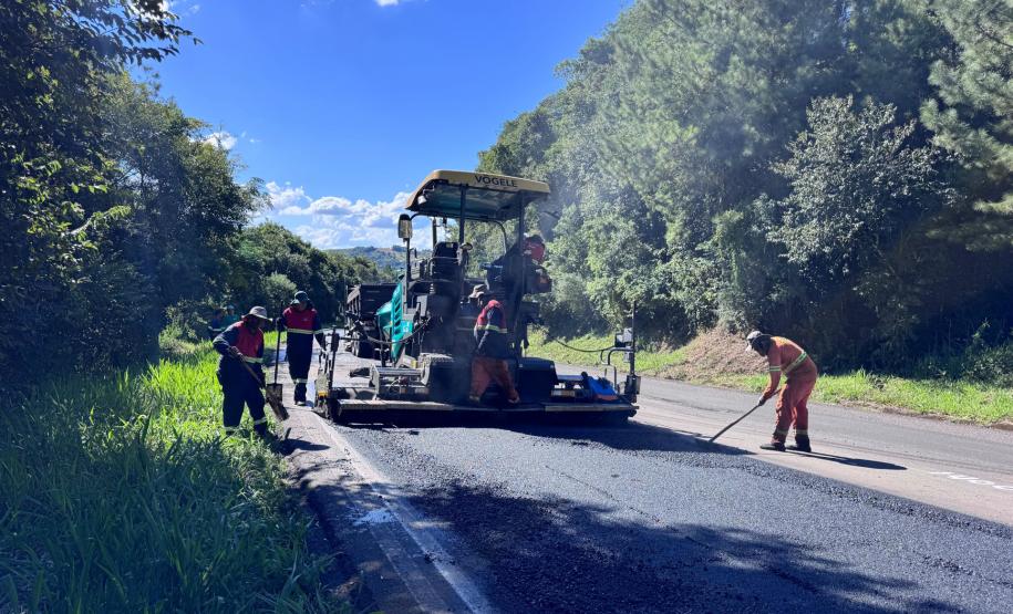 Rodovia entre Nova Tebas e Pitanga recebe serviços de conservação do DER/PR