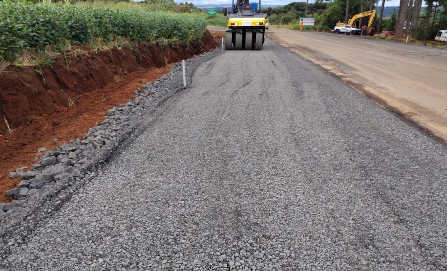 DER/PR faz melhorias no pavimento de trevo rodoviário em Candói