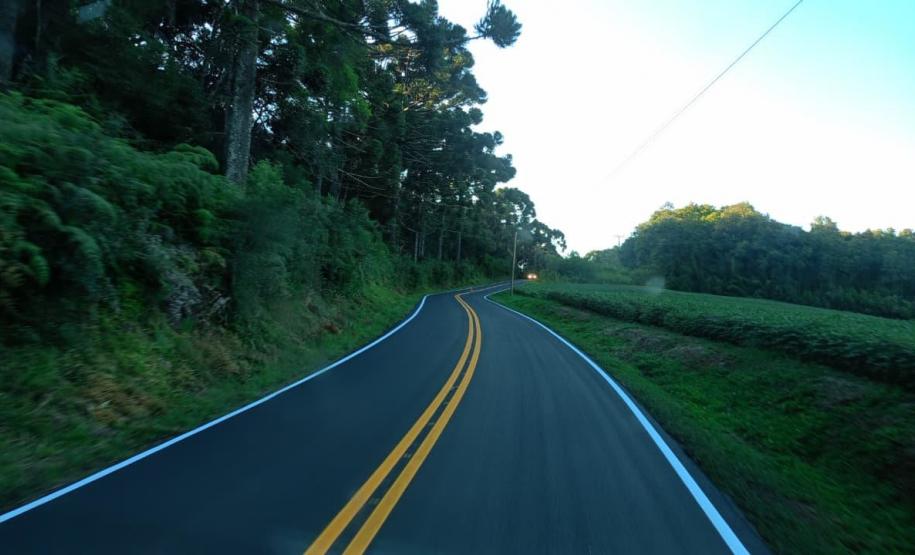 Campina do Simão recebe serviços de conservação em rodovia de acesso