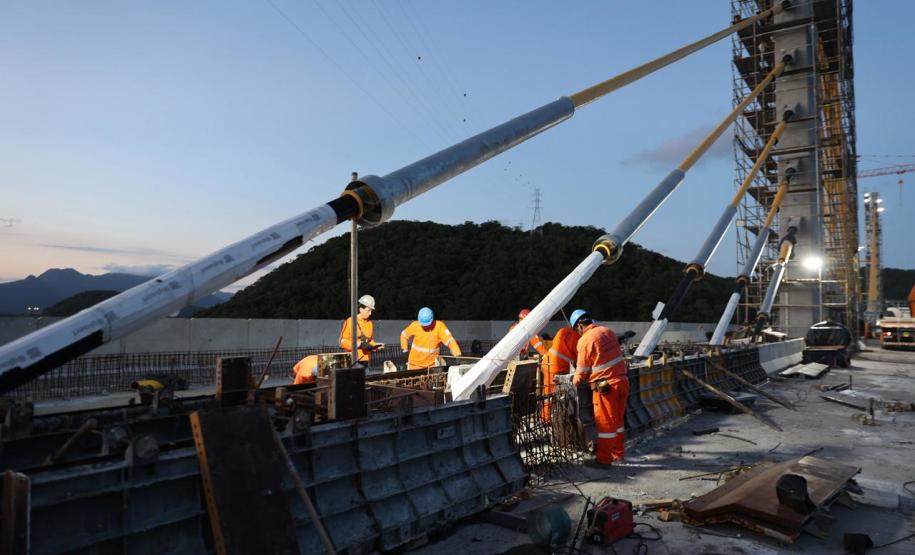 Conexão para a história: "beijo da ponte" garante ligação por terra entre Guaratuba e Matinhos