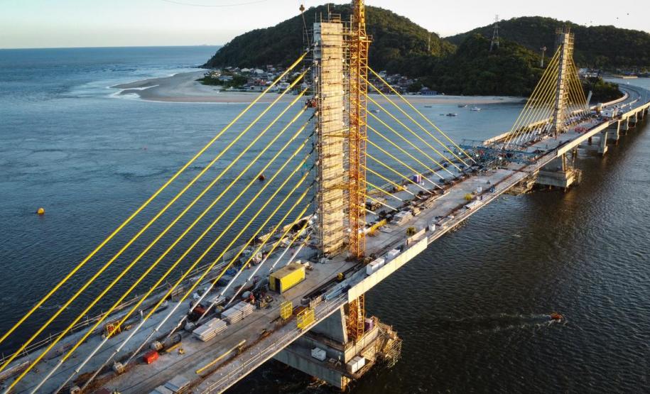 Conexão para a história: "beijo da ponte" garante ligação por terra entre Guaratuba e Matinhos