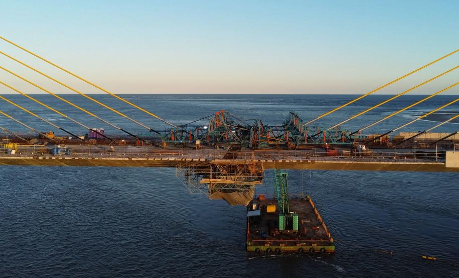 Conexão para a história: "beijo da ponte" garante ligação por terra entre Guaratuba e Matinhos