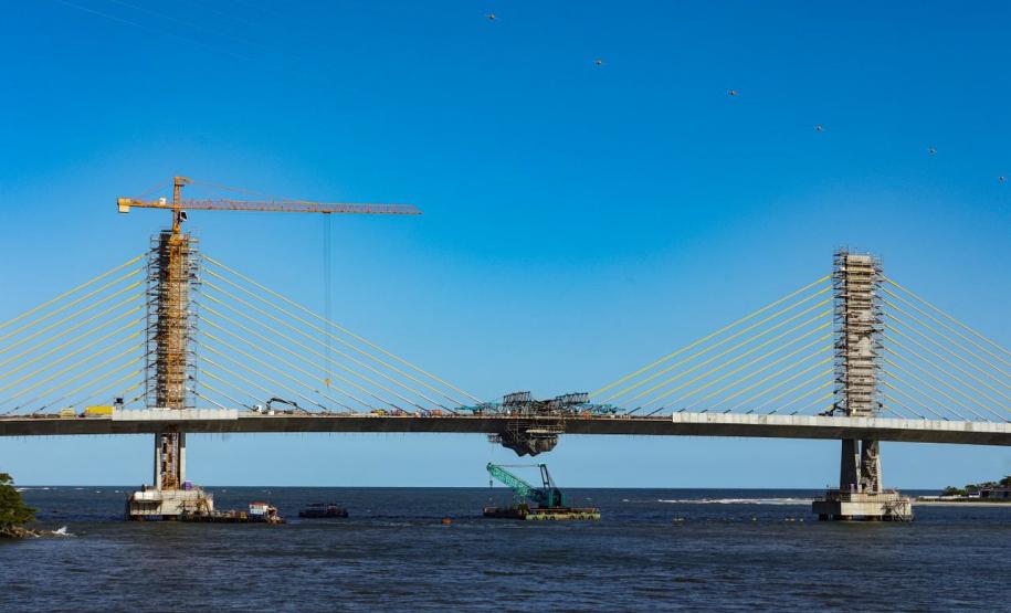 Conexão para a história: "beijo da ponte" garante ligação por terra entre Guaratuba e Matinhos