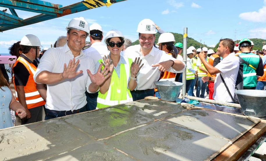 Conexão para a história: "beijo da ponte" garante ligação por terra entre Guaratuba e Matinhos