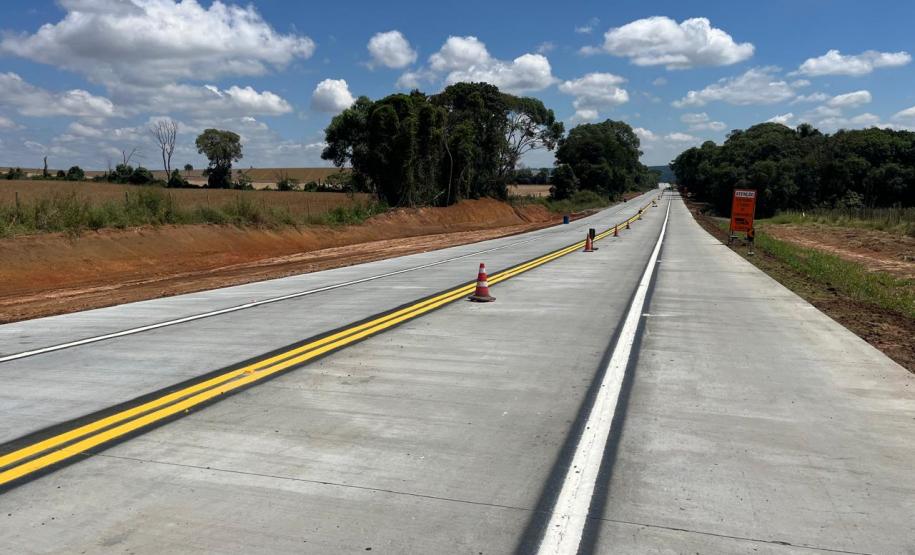 Restauração da PR-151 entre Ponta Grossa e Palmeira tem os primeiros quilômetros prontos