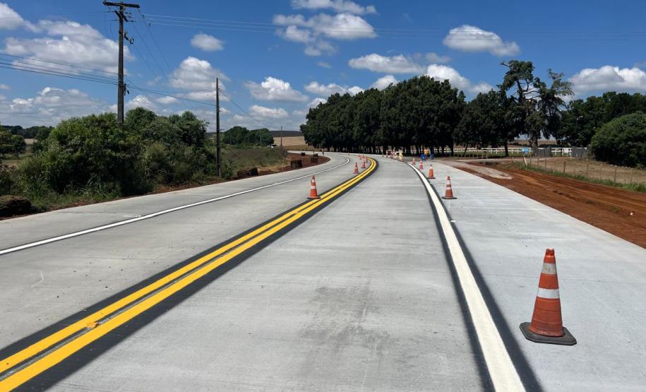 Restauração da PR-151 entre Ponta Grossa e Palmeira tem os primeiros quilômetros prontos