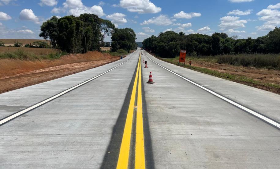 Restauração da PR-151 entre Ponta Grossa e Palmeira tem os primeiros quilômetros prontos