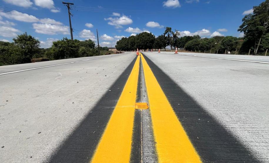 Restauração da PR-151 entre Ponta Grossa e Palmeira tem os primeiros quilômetros prontos