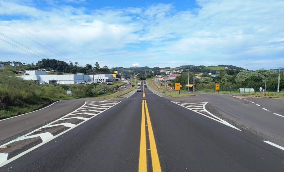 DER/PR reforça sinalização viária em Francisco Beltrão e na ligação com Itapejara D'Oeste