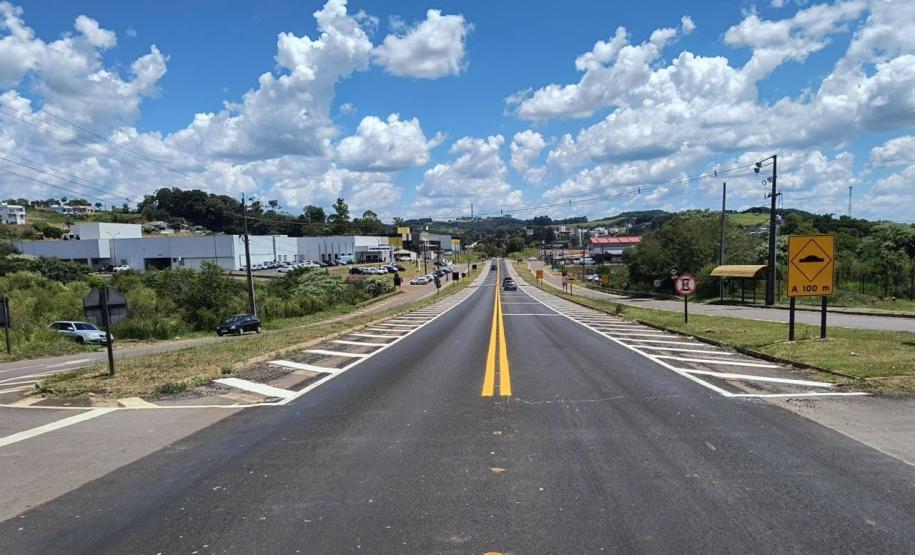 DER/PR reforça sinalização viária em Francisco Beltrão e na ligação com Itapejara D'Oeste