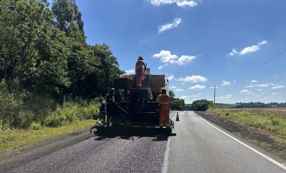 Rodovia entre Salto do Lontra e Santa Izabel do Oeste recebe serviços de conservação