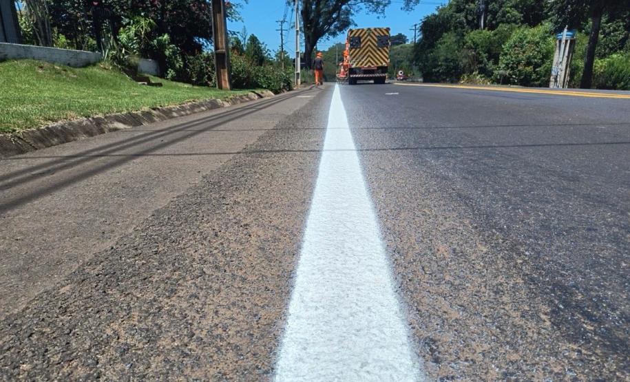 DER/PR reforça sinalização viária em Francisco Beltrão e na ligação com Itapejara D'Oeste
