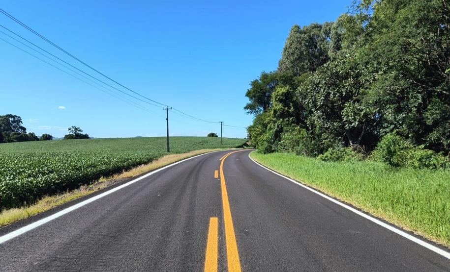 DER/PR reforça sinalização viária em Francisco Beltrão e na ligação com Itapejara D'Oeste
