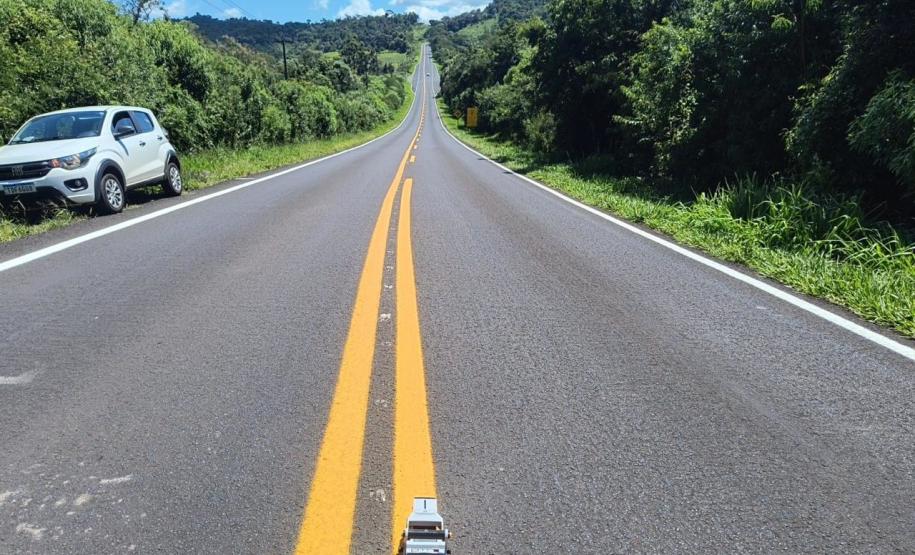 DER/PR reforça sinalização viária em Francisco Beltrão e na ligação com Itapejara D'Oeste