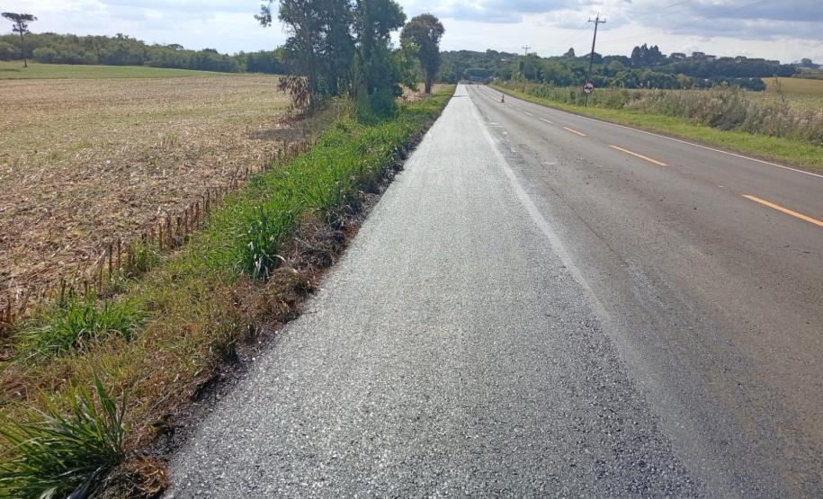 Rodovia de Foz do Jordão recebe melhorias na pista e nos acostamentos