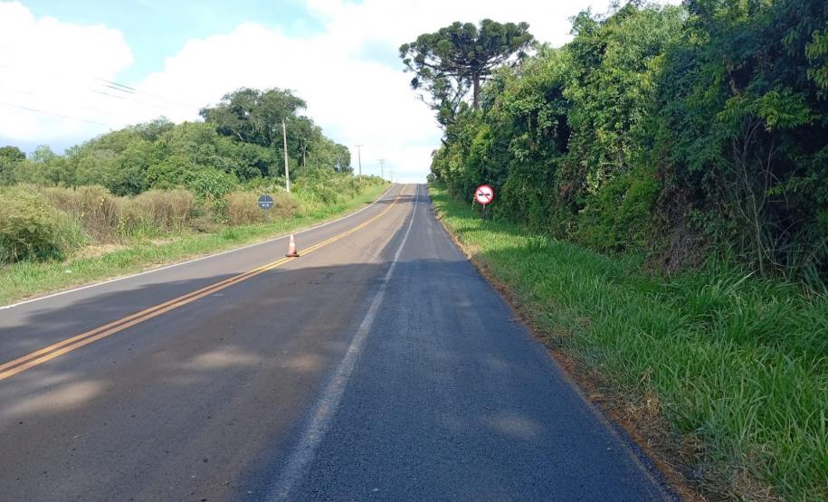 Rodovia de Foz do Jordão recebe melhorias na pista e nos acostamentos