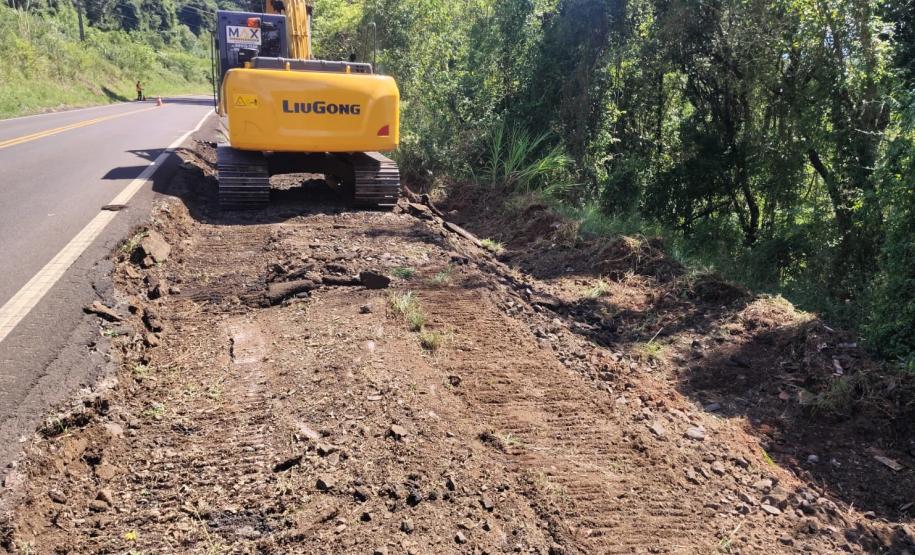 Rodovia de Foz do Jordão recebe melhorias na pista e nos acostamentos