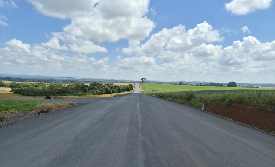 Pavimentação de nova rodovia em Rebouças chega a 36% de execução
