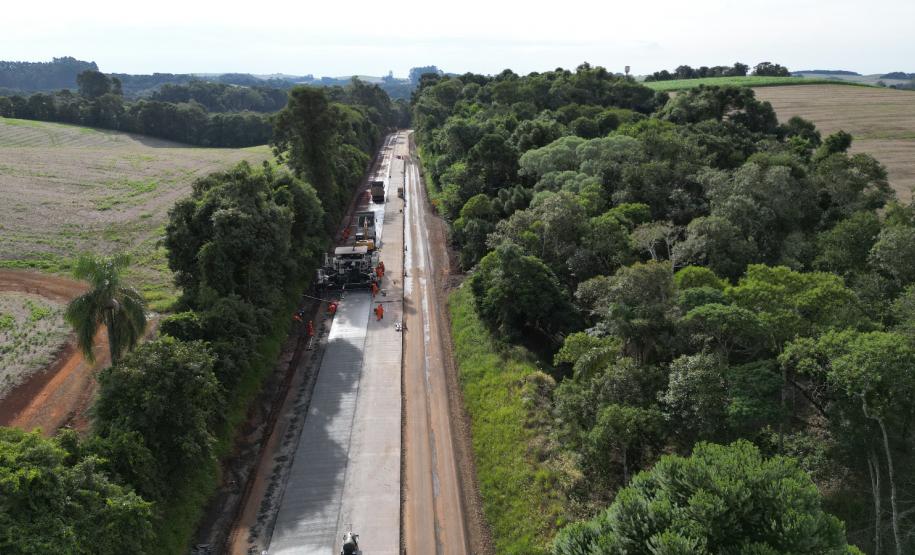 Restauração de rodovias entre Pitanga e Nova Tebas avança no primeiro mês de obras