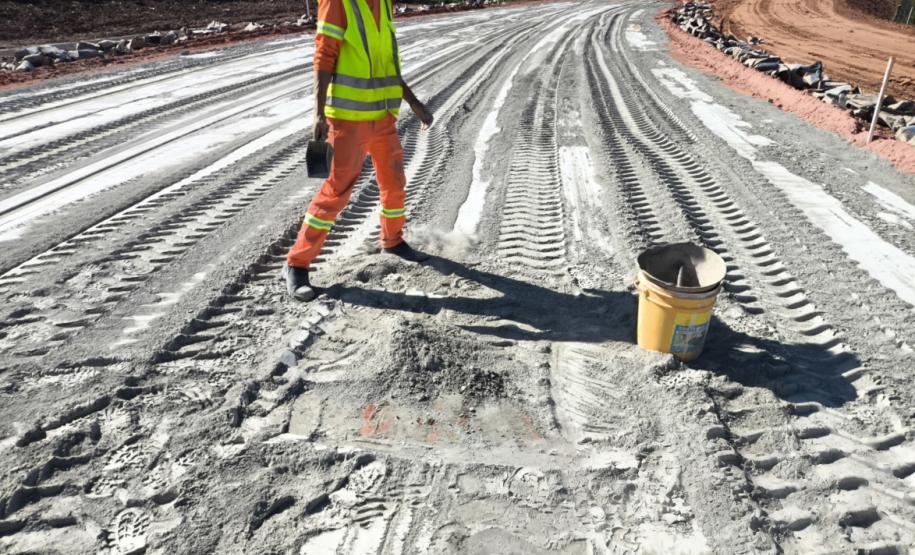 Pavimentação da PR-092 em Doutor Ulysses entra em nova etapa