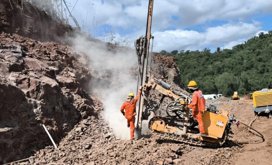 Rodovia em Nova Tebas terá detonação de rochas nesta quarta-feira