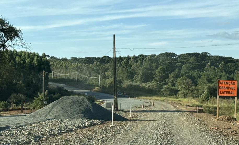 Obra de R$ 187 milhões, pavimentação de rodovia entre Imbaú e Reserva avança