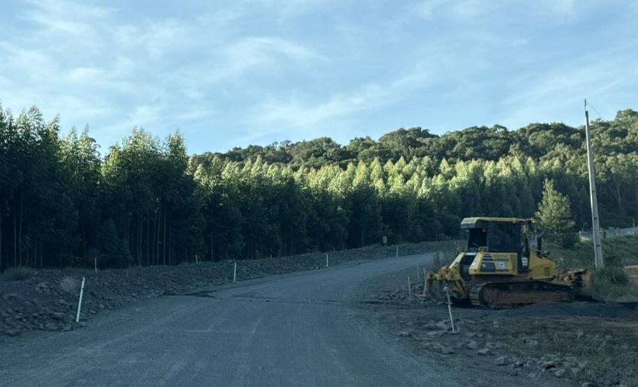 Obra de R$ 187 milhões, pavimentação de rodovia entre Imbaú e Reserva avança