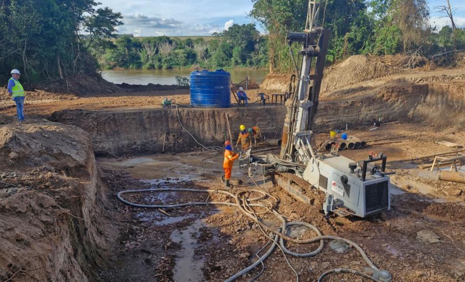 Nova ponte entre São Carlos do Ivaí e Japurá avança com atividades nas duas margens